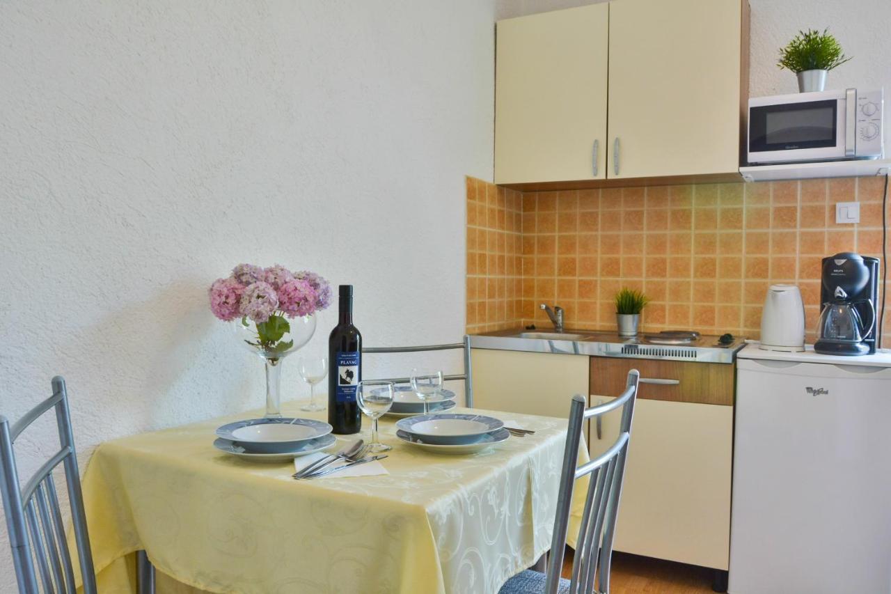 סנג' Holiday Apartments Soparin מראה חיצוני תמונה